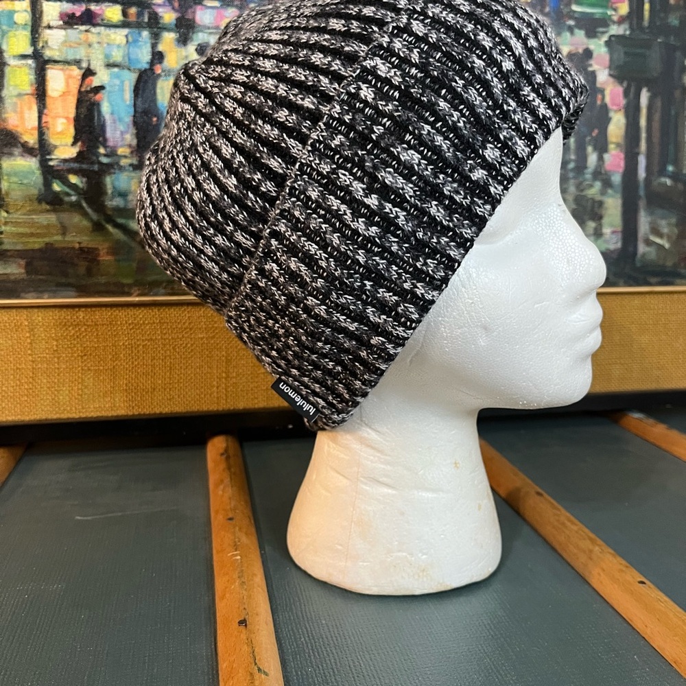 lululemon athletica Charcoal and Ivory Knit Hat